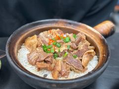 柱侯牛腩煲仔饭-兴记菜馆