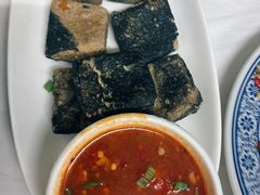 油炸臭豆腐-新新湘菜馆(新中街二条店)
