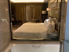 -无锡新湖铂尔曼大酒店