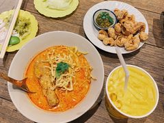 -Ongtong Khaosoi Ari Branch