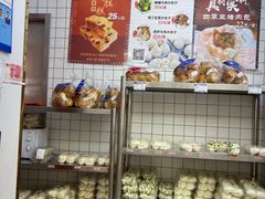 -白玉兰食品甜凤店(合生汇店)
