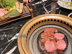-山川小町·极番烧肉(新地假日广场店)