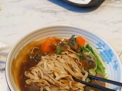 -康师傅私房牛肉面(申虹店)