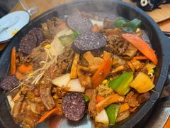 特色牛肉火盆-山城正宗集安高丽火盆