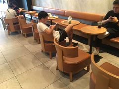 -星巴克(广州百信广场东区店)