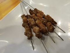 鹤岗特色牛肉肥瘦相间的特香-老何太太鹤岗小串·团建聚餐(龙华店)