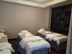 -汐月Health纤体spa中心