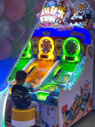 -LuckyStar幸运星家庭娱乐中心(东莞国贸店)
