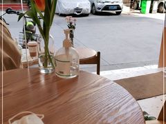 -Cafe on warm(丹霞店)