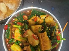 -蚝美人·生蚝海鲜烧烤(茶花园店)