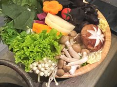 -湊湊火锅·茶憩(打浦桥日月光店)