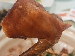 红烧乳鸽-勝記酒家·37年老字号·经典粤菜(荔枝公园店)