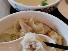 鸡汤三鲜馄饨-王興記(中山路店)