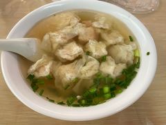 -张阿三馄饨店