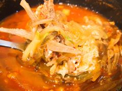 -吴草鸡爪오초닭발韩食堂(融恒盈嘉中心店)