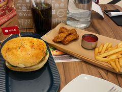 -必胜客餐厅(昆百大泰业城店)
