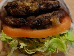 两大块肉-The Habit Burger Grill 哈比特汉堡(复兴soho店)