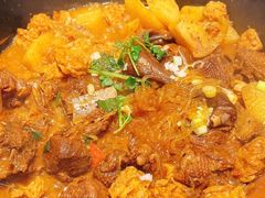 -山河屯铁锅炖·非遗东北菜(南山店)
