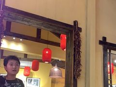 -富正毅三下锅·湘西韵味(天门山索道店)
