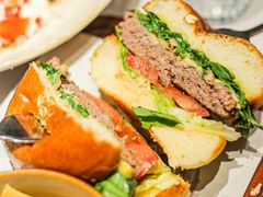 -阿妮叶李(光谷世界城店)