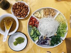 -官塘陈记鱼生·潮汕砂锅粥·牛肉火锅(潮枫路总店)