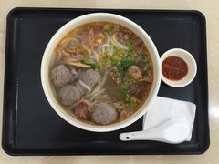 -飞厦老二手槌牛肉丸店