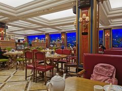 大堂-品海楼·大连海胆锅贴馆(东港店)