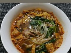 -丽丽三鲜螺蛳粉(田林路店)