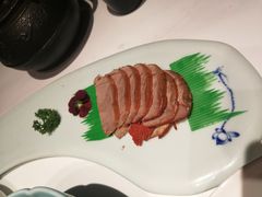 白切黑椒牛肉-卯时·龙光雅宴·精致锡帮菜(惠山古镇店)