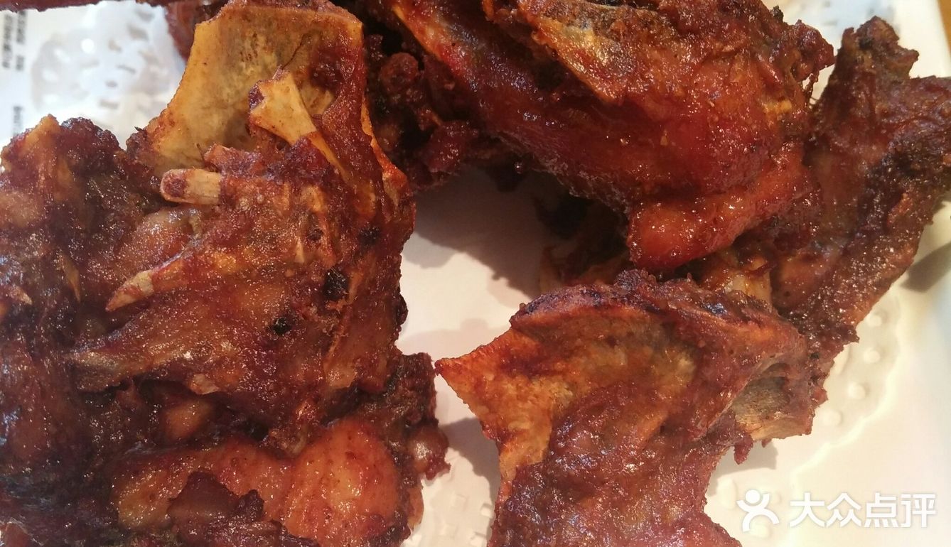 菜品方面还是比较全的,味道吃起来还不错