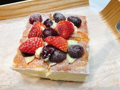 -奈雪的茶(百盛店)