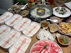 -江小渔鲜鱼火锅(冠亚星城店)