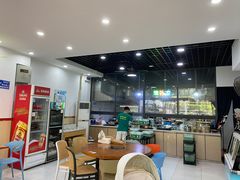 -老何家后安粉·糟粕醋海鲜火锅(三亚湾椰梦长廊店)