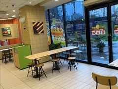 -德克士(梁家巷店)