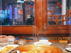 -小天鹅火锅·一线江景洪鼎旗舰店(洪崖洞店)