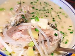 萝卜丝炖鲫鱼汤-兔槽江湖菜·重庆璧山兔(水围店)