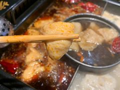 -老牌坊云南鱼豆花火锅(哈西万达店)