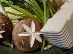 -綱元·海鲜豆捞(明州里店)
