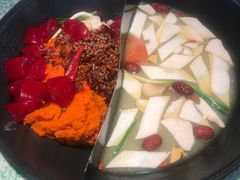 -鸿姐老火锅(疁城新天地店)