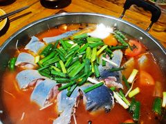 -亮欢寨酸汤鱼(沙冲路店)