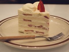 草莓千层-安上烘焙 ENCHANTE(世纪汇店)