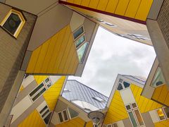 -立体方块屋
