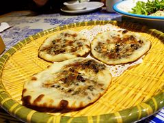梅菜干烧饼-江南韵·无锡太湖文化体验餐厅(凤凰天街店)