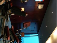 -秦皇国际大酒店健身中心