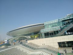 -梅赛德斯奔驰文化中心·停车场