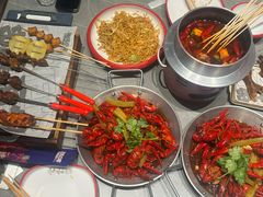 -丽伟的串·烧烤·砂锅(季景天地店)