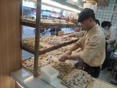 面包甜点陈列柜-袁记云饺(鼓楼店)