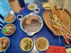 -马路边边串串香(一匡街店)