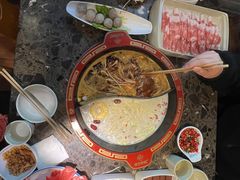 -成都辣满城老火锅(融创茂店)