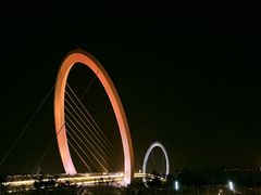-南京眼步行桥